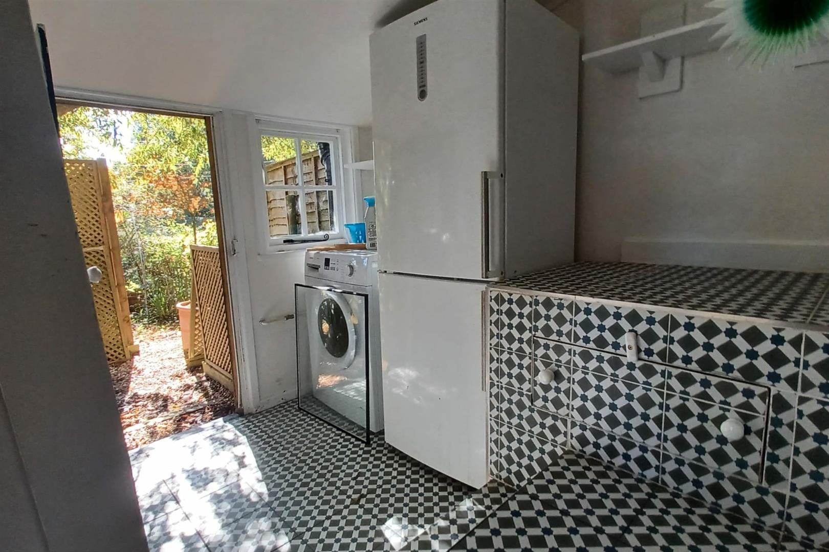 Peasenhall property photo